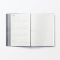 無印良品 一覧できるスケジュール帳 マンスリー デイリー ２０２５年１２月始まり 月曜始まり Ａ５ 黒 良品計画