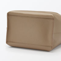 無印良品 ヌメ革 ミニトートバッグ グレイッシュブラウン タテ２２×ヨコ３６×マチ１４ｃｍ 良品計画