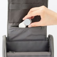 無印良品 ポリエステル 吊るして使える洗面用具ケース ミディアムグレー 約１６×１９×６ｃｍ 良品計画