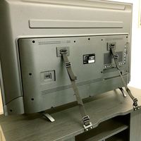 エスコ 転倒防止固定具(テレビ用/2個) EA979D-187 1セット(6個:2個×3パック)（直送品）