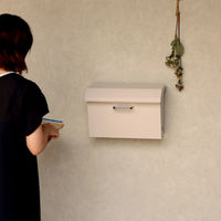 MOJYU ダフネ 壁掛けポスト クリーム 1台（直送品）