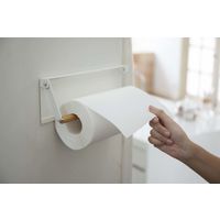 tosca（トスカ） 片手でカットマグネットキッチンペーパーホルダー ホワイト 1個 山崎実業