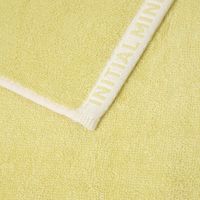 【LAKOLE/ラコレ】 イニシャルハンドタオル(N) イエロー