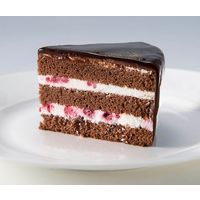 【手土産やお祝いの贈り物に】 「銀座千疋屋」 ベリーのチョコレートケーキ ギフトカード　スタンダード封筒（直送品）