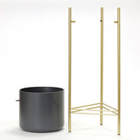 スパイス ゴールドアイアンスタンド付きポット Mサイズ TJXT1142 1個（直送品）