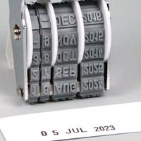 シャイニー オフィススタンプ データスタンプ5号 日付印 回転式 西暦 D-5