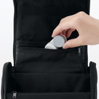 無印良品 ポリエステル 吊るして使える洗面用具ケース 黒 約16×19×6cm 良品計画