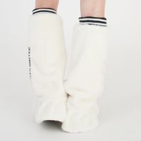 クアルトユナイテッド フリルファーレッグウォーマー　WHT　F U8057 1点（直送品）