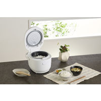 アイリスオーヤマ マイコンジャー炊飯器 3合 RC-MDA30-W 1台