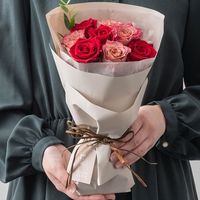 【生花】アデリー ホシファーム　フリルブーケ　ニュアンスレッド　８本 FMW-01B 1箱（直送品）