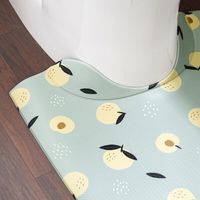 オカトー スキマにピタっ！PVCトイレマット 55×60 フルーツ 4905016019403 1個