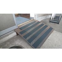 寺岡製作所 TERAOKA すべり止めテープ NO.953 緑 50mm×5M 953GN-50X5 1セット(24巻) 123-7518（直送品）