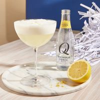 Qドリンクス トニックウォーター 瓶 198ml 1箱（24本入）