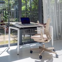 【組立設置込】コクヨ モネット 背樹脂 肘無 ランバー無 背座ツートン ウレタンキャスター ソフトベージュ×ペールテラコッタ 1脚（直送品）