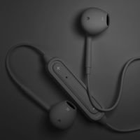 PGA Bluetooth(R) 5.0搭載 ワイヤレスステレオイヤホン インナーイヤータイプ ブラック PG-BTE12IE1BK 1個