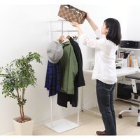 【軒先渡し】ヤマソロ オーア 大理石柄コーナーハンガー 幅380×奥行380×高さ1500mm ホワイト 76-191 1台（直送品）