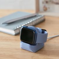 エレコム Apple Watch用シリコンスタンド/コンパクト/ケーブル装着可/ネイビー AW-DSCHSNV 1個