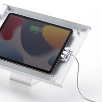 サンワサプライ iPad用スチール製スタンド付きケース(ホワイト) CR-LASTIP34W 1台（直送品）