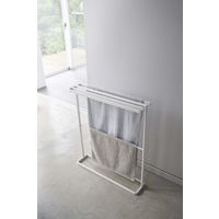 tower（タワー） 横から掛けられるバズタオルハンガースリム ホワイト 5576 1個 山崎実業