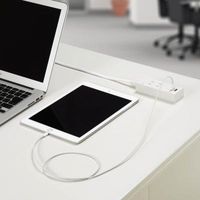 ヤザワコーポレーション 雷ガード付2AC+2USB 2.1A 1.5m ホワイト Y02K4015WH2U 1個