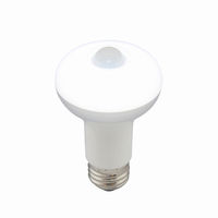 オーム電機 LED電球 レフ形 E26 40形相当 人感・明暗センサー 昼光色 LDR5D-W/S 9 1個