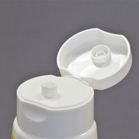 ベビーワセリン　100g　1本　健栄製薬