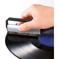 サンワダイレクト レコード用静電気除去ブラシ（除電ブラシ・ノイズ除去・カーボンブラシ） 200-CD020 1個（直送品）