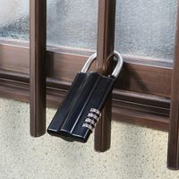 サンワダイレクト セキュリティキーボックス（鍵収納・ダイヤル式・中型サイズ） 200-SL026BK 1個（直送品）