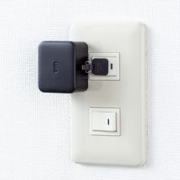 サンワダイレクト SwitchBot（ワイヤレススイッチロボット・壁電気スイッチ操作・アプリ連携・ブラック） 400-RC005BK 1個（直送品）