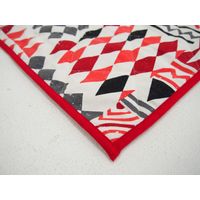 萩原 ウォッシャブル綿キルトマルチカバー ビーカー 約幅1850×奥行1850mm レッド 270067600 1枚（直送品）