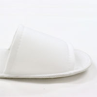 三和 不織布スリッパ 使い捨て(個包装) SYZR-0007V-30 1ケース(30足)（直送品）