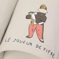 （世界の名作）スリッパ 笛を吹く少年 LAKOLE/ラコレ