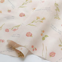 パッチワークコレクション 花柄×英字 プリント生地 ライトグリーン 巾約110cm×5mカット NCM11260-2E-5M（直送品）