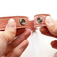 日本紐釦貿易 エンボス加工 ホック式かんたん付け替えハンドル S/40cm 2本1組入 MAW56-P 1組2本入/2袋(合計2組入（直送品）