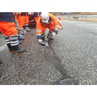 東亜道路工業 全天候型ポットホール用緊急補修材toke・パック TOKE20 500 1箱 603-2514（直送品）