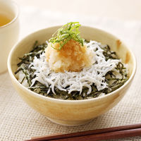 ヤマサ醤油 絹しょうゆ減塩 200ml鮮度ボトル 1本