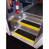 セーフラン安全用品 階段用滑り止めカバー 914×150×25mm 黒黄 木材設置用ネジ付属 12091-W 1個（直送品）