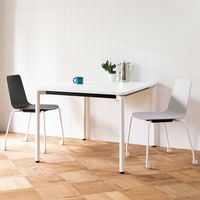 【組立設置込】コクヨ ミケット 会議椅子 塗装脚 キャスター脚 座パッド付 レザー パーシアンレッド×ブライトグレー×ホワイト 1脚（直送品）