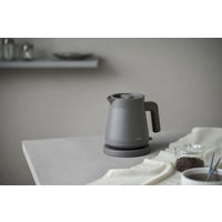 アイリスオーヤマ 電気ケトル IBKT-800-H 1台