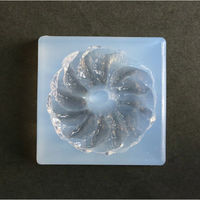 亀島商店 スイーツ レジンクラフト用 ソフトモールド フレンチクルーラーBIG 1個入 KAM-REJ-406 1セット(2個)（直送品）