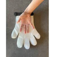 富士商 片手で装着できるワンタッチ ポリエチ手袋 黒クリップ付 キッチン使い捨てお掃除 F22070 1個(100枚入)（直送品）