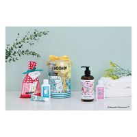 ムーミン ハンドソープ こけもものジャム 300mL(手洗い用 保湿成分配合 甘酸っぱい香り) 4517161160529（直送品）
