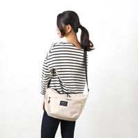 センバドー はっ水ナイロン舟形ラージショルダー LA 623-6954 1個（直送品）