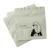 使い捨てサニタリーバック16枚 マチ付き ZIP式 川本産業 1セット（1個（16枚入）×6）