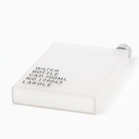 スキットルボトル（700ml） ホワイト LAKOLE/ラコレ