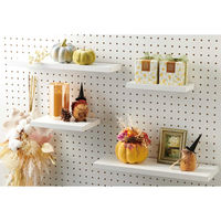 【軒先渡し】ストア・エキスプレス 有孔ボード 壁面取付 ホワイト　幅90×高さ90cm 3336-832 1セット（直送品）