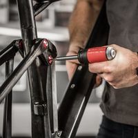 エスコ 3.2ー16.0Nm トルクドライバーセット(1/4”Hexビット付) EA723PB-90A 1セット（直送品）