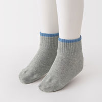 無印良品 キッズ 足なり直角 ショート丈靴下（柄・３足組） キッズ１５～１９ｃｍ 配色（オフ白・グレー・黒） 良品計画