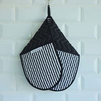 DEAN&DELUCA（ディーン&デルーカ） ダブルオーブンミット　ストライプ 4570119223752 1個