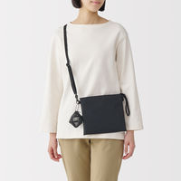 無印良品 ナイロンメッシュ コンパクトポーチ 黒 約７×６ｃｍ 良品計画